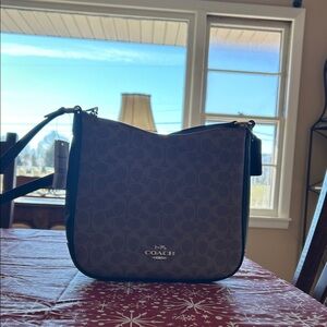 Coach Signature Ellie File Bag